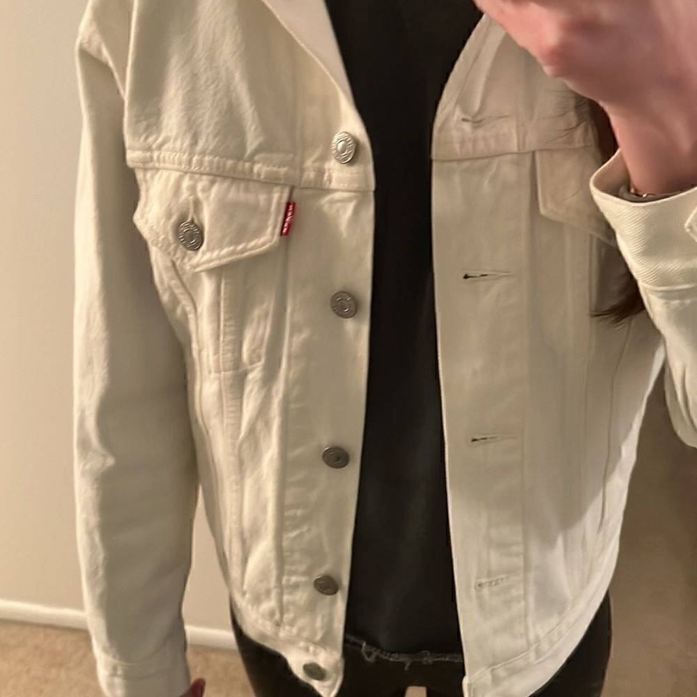 New Levi’s Denim Jacket XS